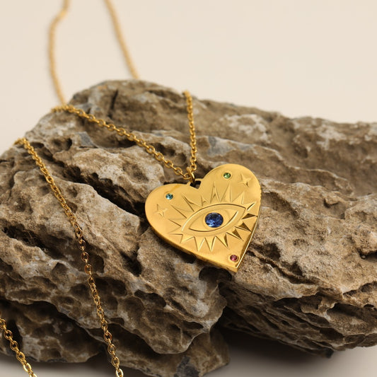 Heart Chain - Gold Necklace with Engraved Heart Pendant
