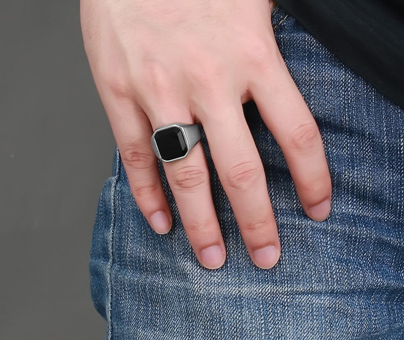 Geometric Square Ring
