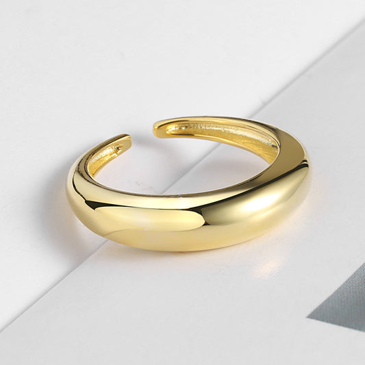 Signet Ring - Sleek Gold Band for Timeless Style