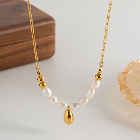 Pearl Necklace - Gold Chain with Elegant Pearls