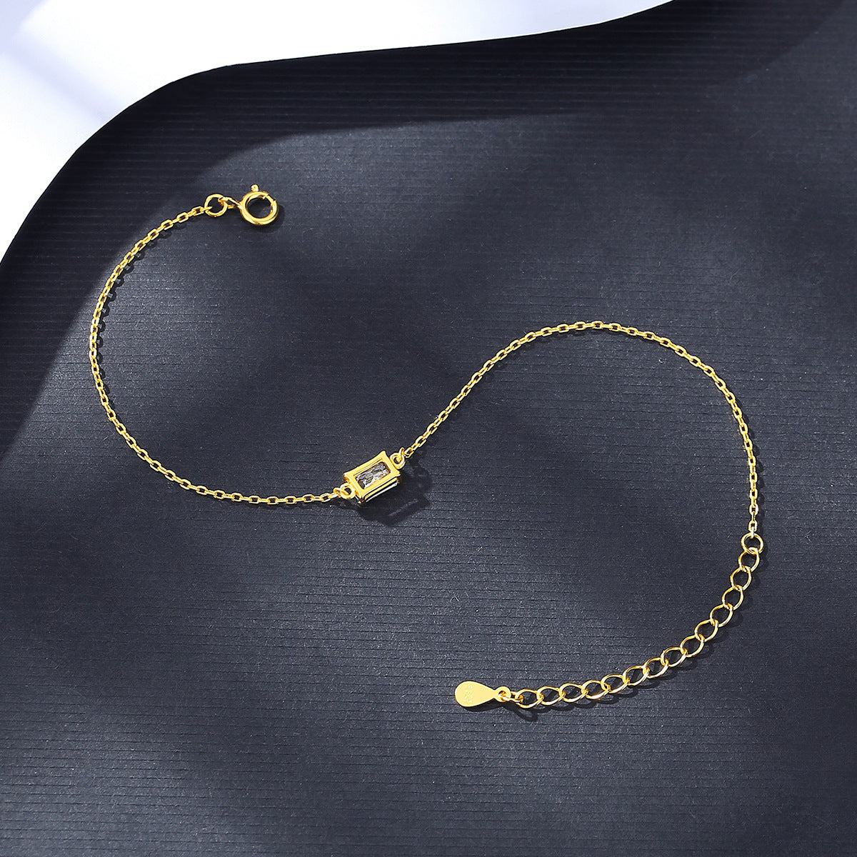Zircon Bracelet