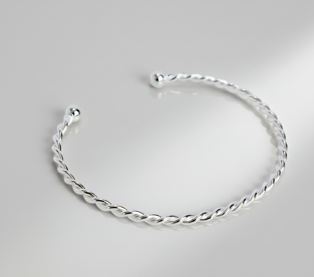 Twist Bracelet