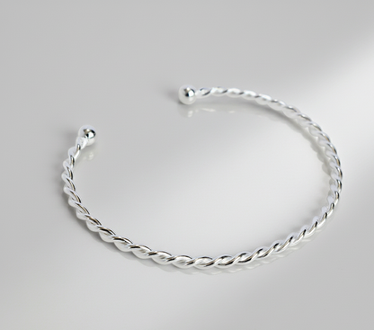 Twist Bracelet