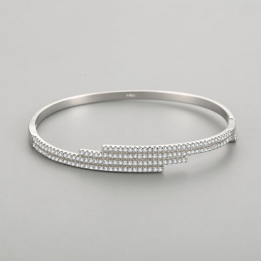 Zircon Lines Bracelet - Dazzling and Stylish Accessory