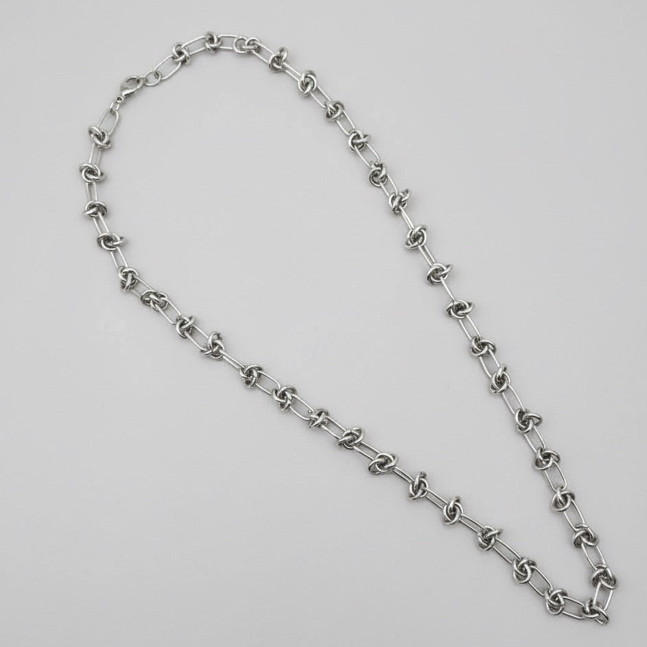 Knot Chain
